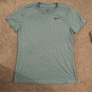 nike workout tshirt